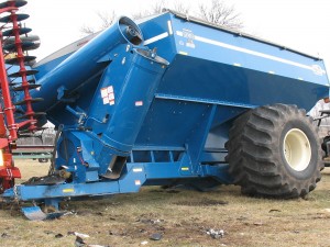 Grain hauler