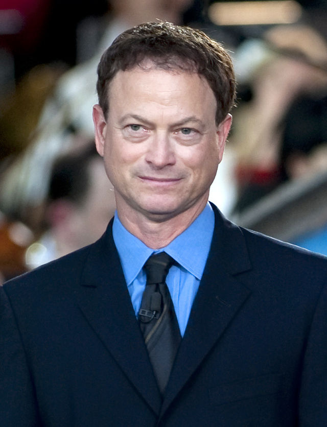 Actor Gary Sinise helps raise money for USS Iowa « KJAN Radio