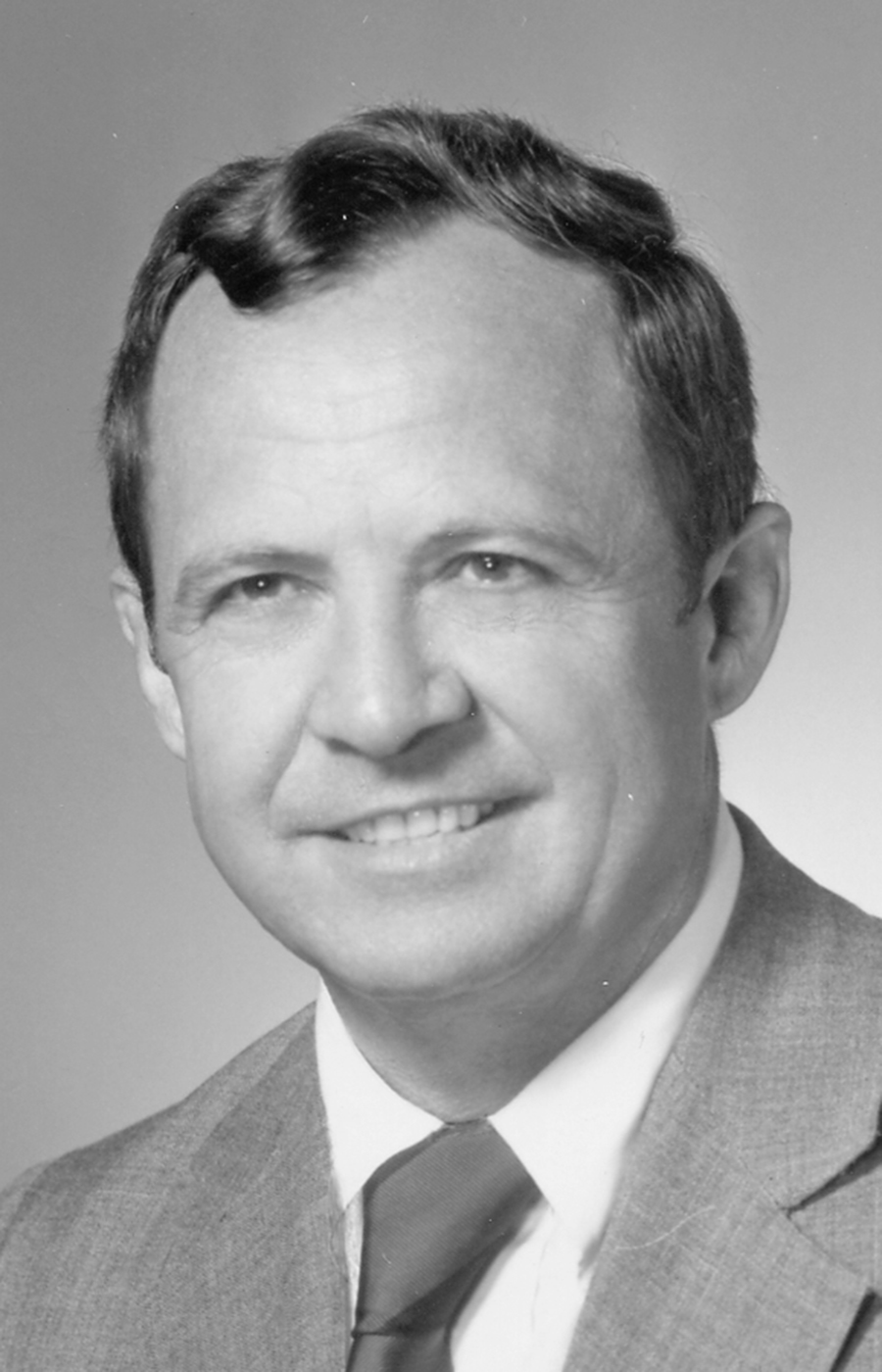 Iowa State Hall of Famer Clay Stapleton Passes Away « KJAN Radio