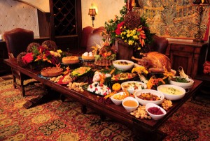 thanksgiving-dinner-table
