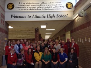 Pictured: Dolly Bergmann, JoAnn Runyan, Chelsea Amundson, Matt Alexander, Heather McKay, Connie Wailes, Janet Cappel, Nedra Perry, Rich Perry, Pat McCurdy, Tammy Waters, Sue Muri, Lana Westphalen, Debbie Leistad, Renee Wilson, Home Sweet Home, Crystal Christensen, Julie May, Dr. Keith Leonard, Russell Joyce, Kate Olsen, JoAnne Mueller, Dr. Haley Kickland, Carole Schuler, Melanie Petty, Dr. Jim Kickland, Lucas Mosier, Chip Hansen, Dr. Mitch Peerbolte. 