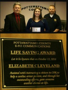 Pott Co. Communications Operator Elizabeth Cleveland (Center) (Photo from the Pott. Co. Sheriff's Office Facebook page)