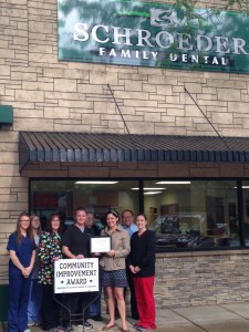Pictured: Image Builder Committee Members: Gene Fischer, Gerald Brink and Ouida Wymer. Schroeder Family Dental Team: Barb Hogberg, Amy Walker, Taylor Schroeder, Allison Shaw & Melissa Mueller.