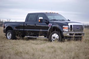 Authorities are looking for a truck very similar to this one. 