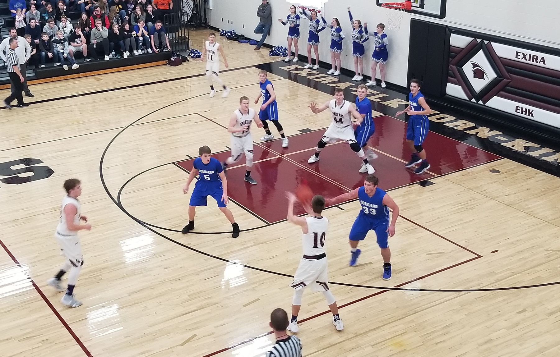 ExiraEHK races past CAM in boys hoops « KJAN Radio Atlantic, IA AM