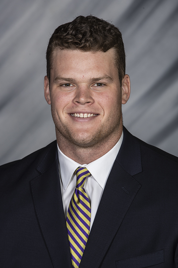 Lenox’ Spencer Brown selected by the Buffalo Bills in NFL Draft « KJAN