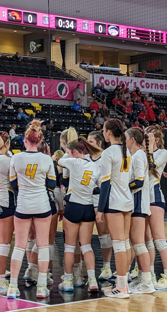 Historic season ends in state quarterfinals for Riverside volleyball