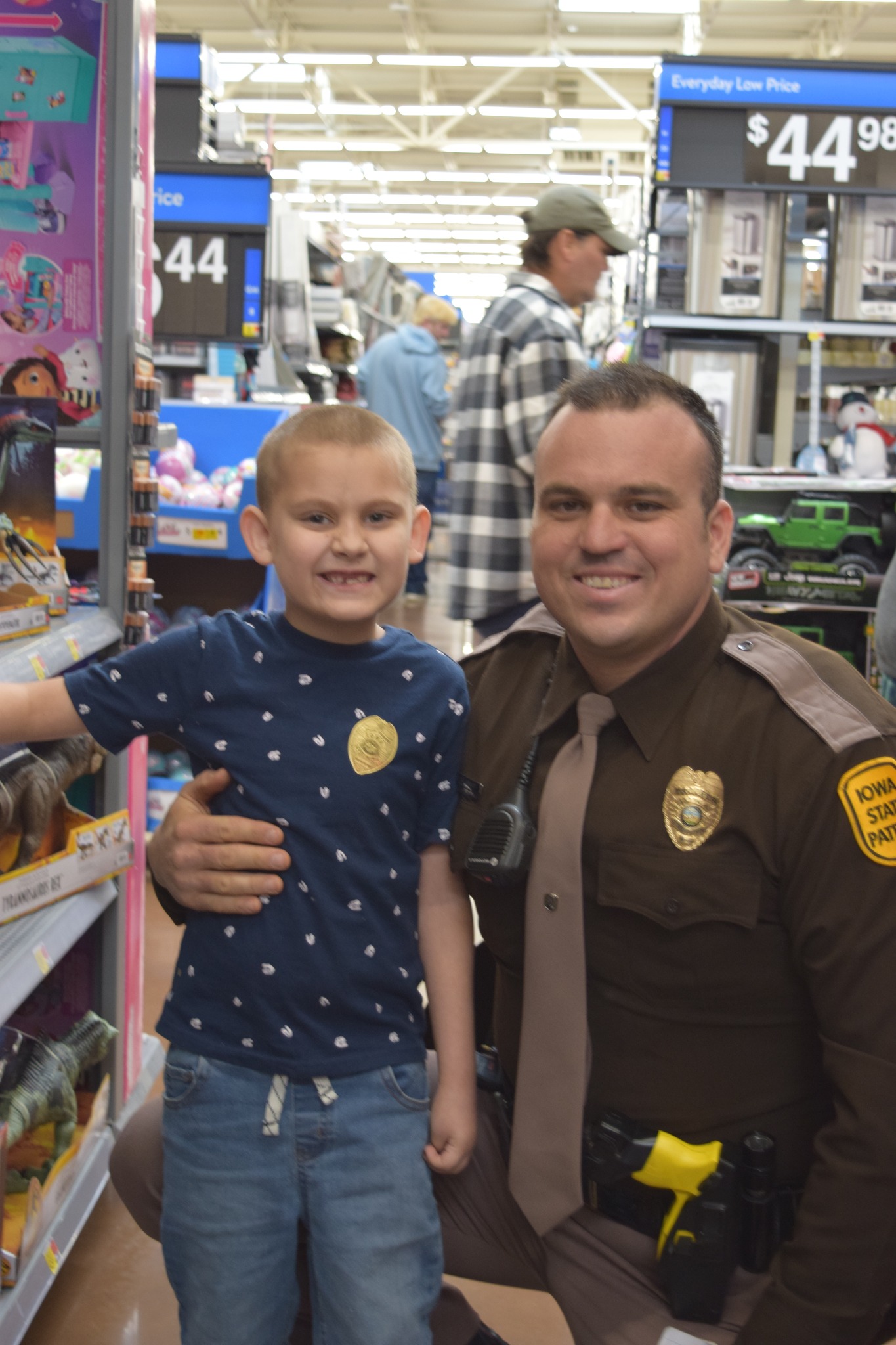 Atlantic Police Reserves host their Annual “Family Dream Christmas